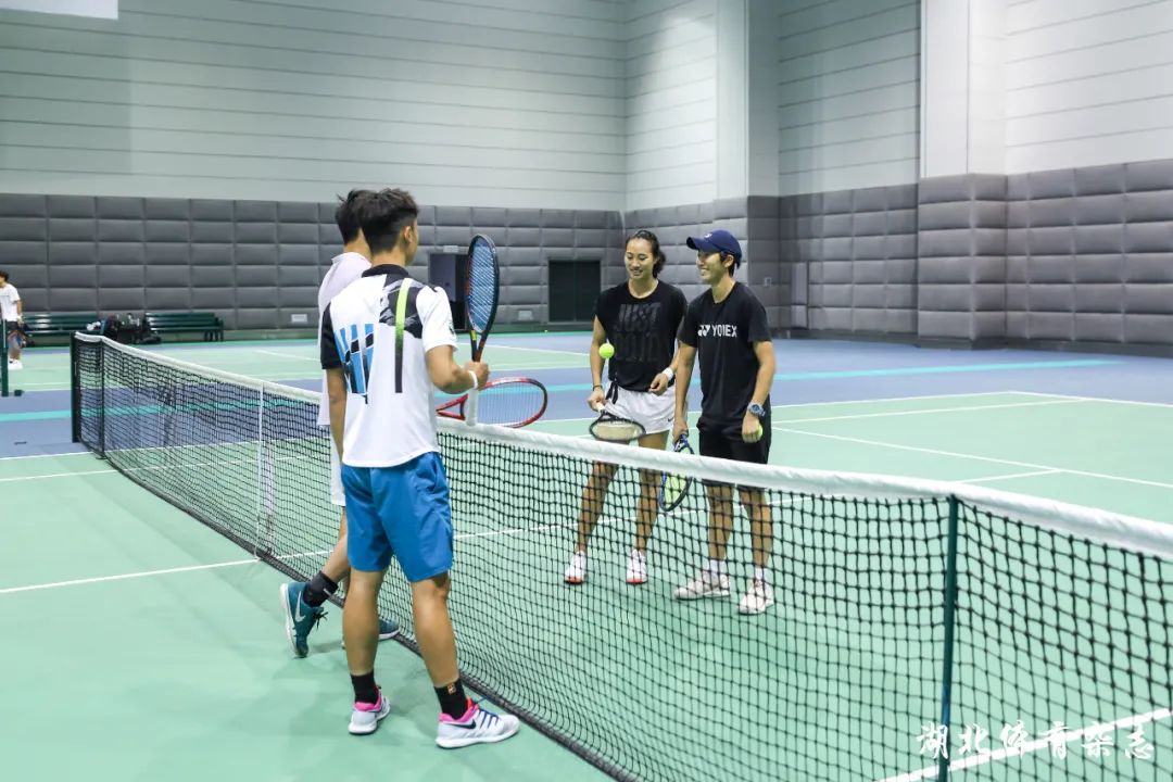 充详细的 充详细的