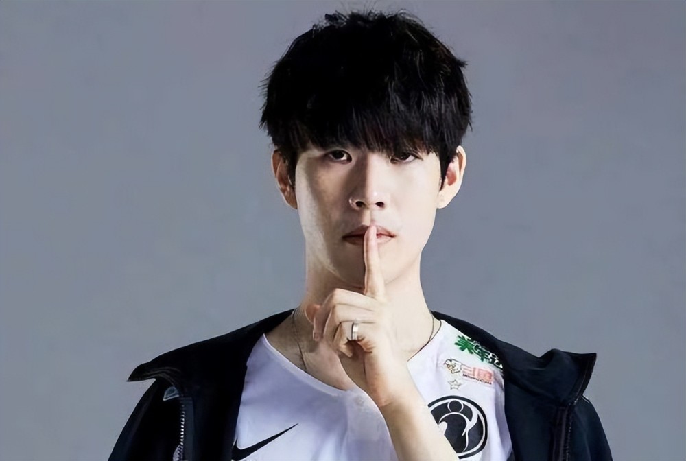 她的坚持和 她的坚持和